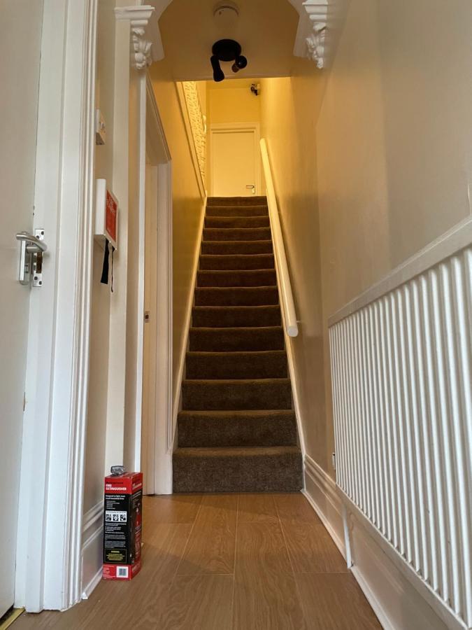 Rooms In A Victorian Comfortable 4-Bedroom House In Milton Keynes Rooms Not En-Suites Wolverton (Buckinghamshire) Exterior foto